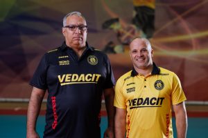 Nery Tambeiro e Anderson Marsili, do Vôlei Guarulhos