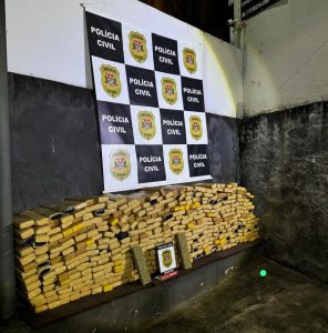 cocaína x Polícia Civil