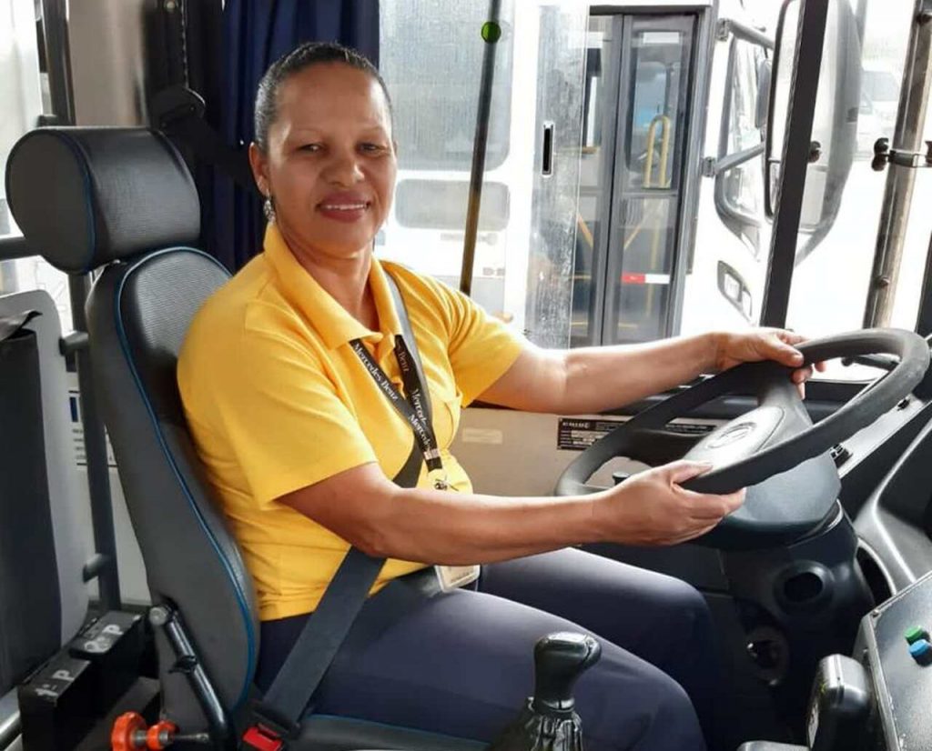 Renilda Francisca dos Santos, motorista de ônibus