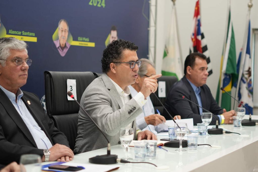 Alencar Santana na Sabatina da ACE-Guarulhos