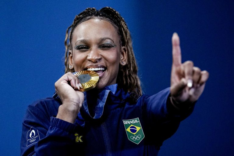 Rebeca Andrade, ouro no solo nas Olimpíadas de Paris
