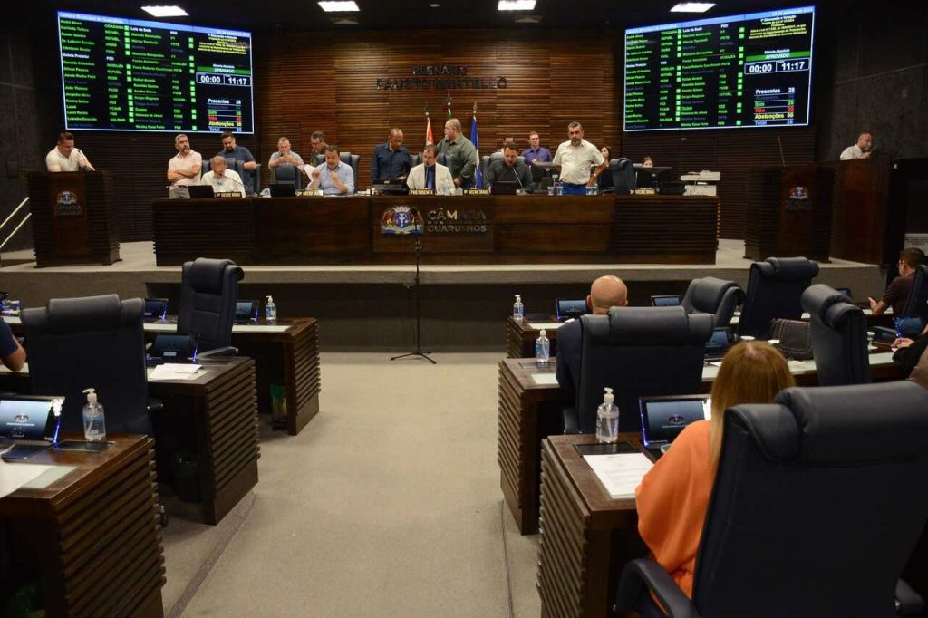 Sessão extraordinária da Câmara de Guarulhos