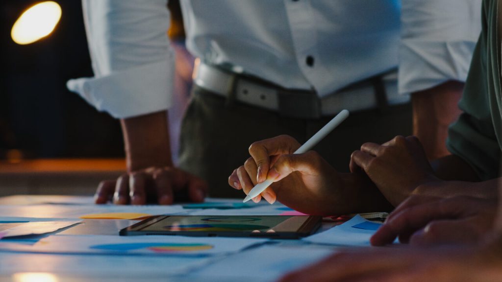 Startup x empresa de tecnologia