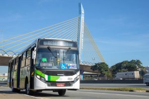 Ônibus