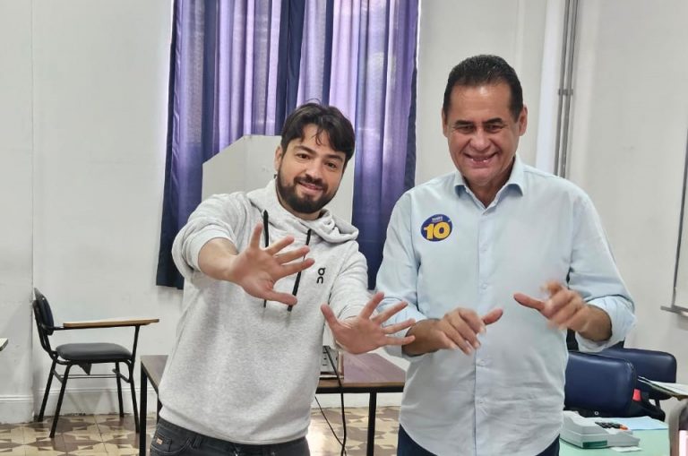 Guti ao lado do Xerife