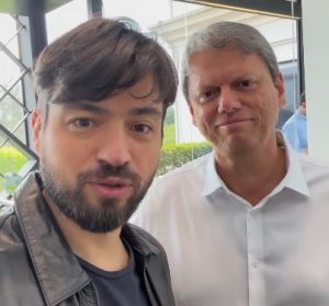 Guti e Tarcísio de Freitas