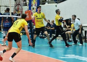 Vôlei Guarulhos vence Vôlei Suzano na Superliga