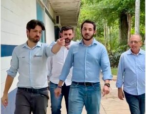 Guti e Lucas Sanches no Paço Municipal