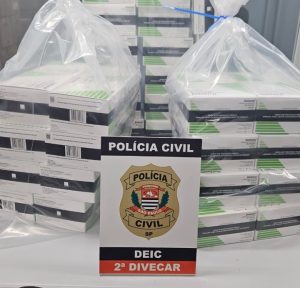 Medicamentos apreendidos pelo Deic