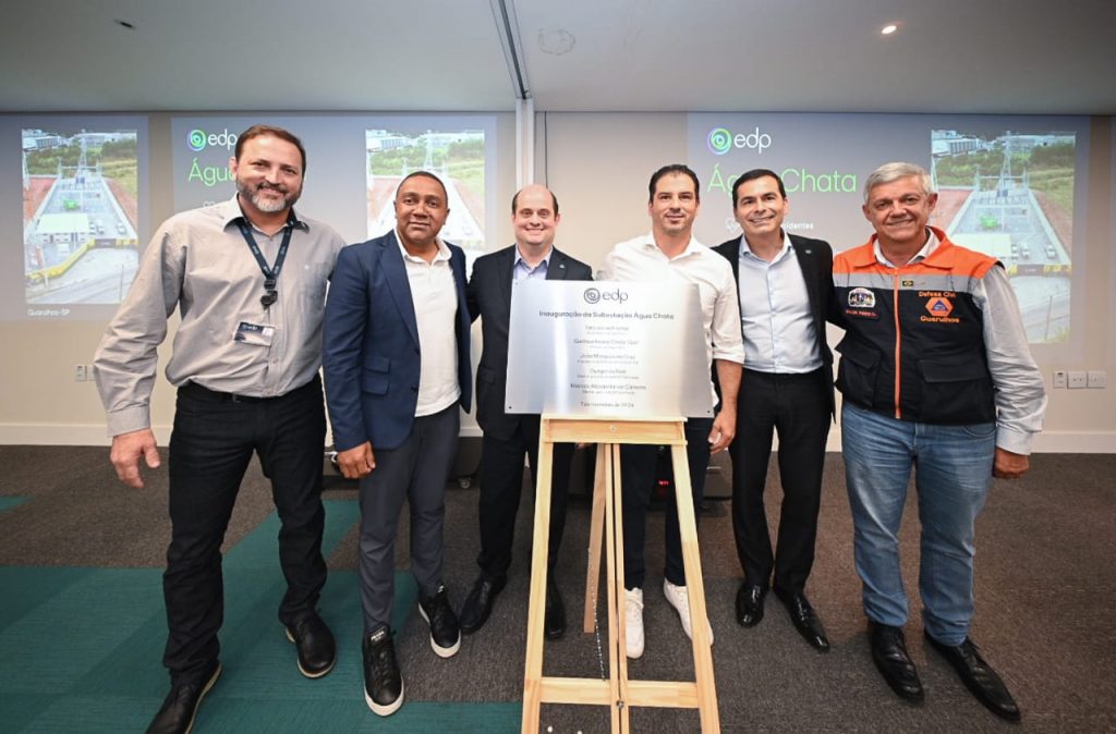 Placa de inauguração da Subestação Ana Chata em Guarulhos