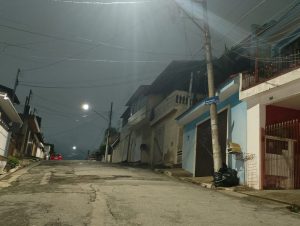 Sacos de lixo na rua