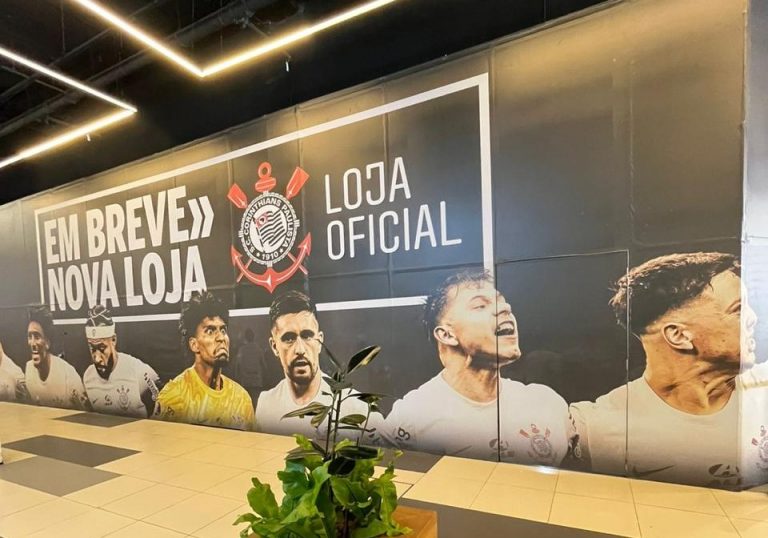 Loja do Corinthians no Shopping Bonsucesso