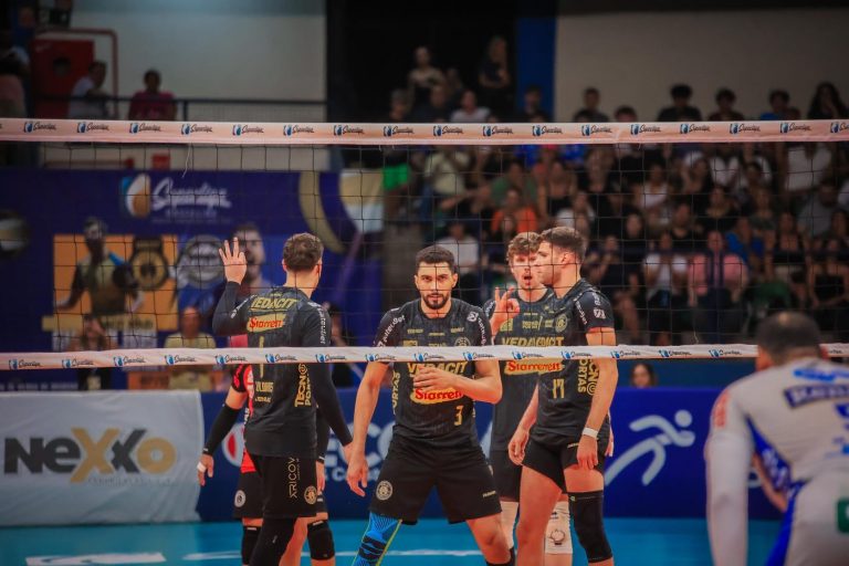 Vôlei Guarulhos x Vôlei Renata na Superliga
