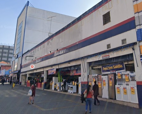 Casas Bahia na rua Dom Pedro, no Centro