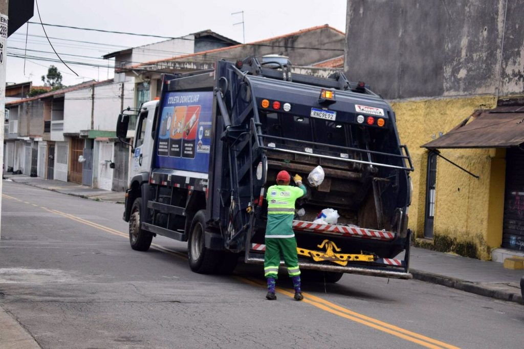 caminhão de lixo