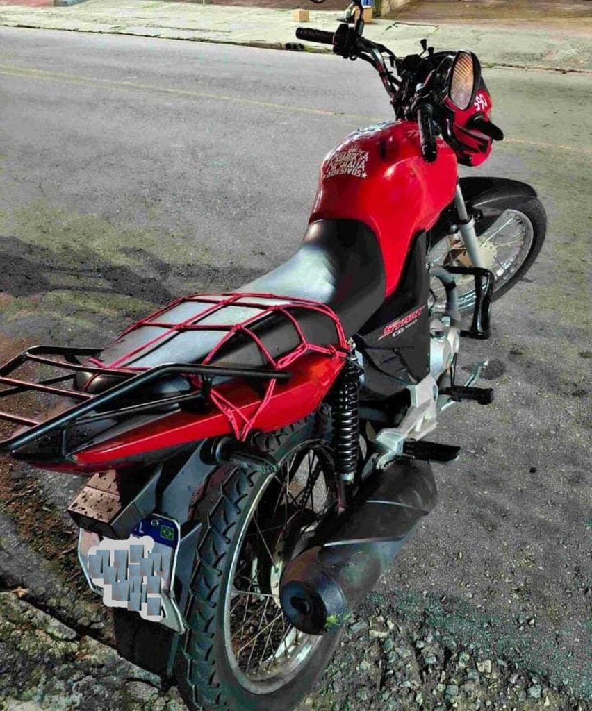 motocicleta apreendida