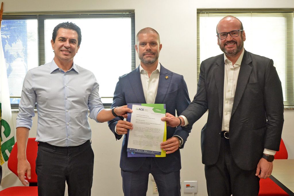 Silvio Alves e vereador Gustavo Mesquita