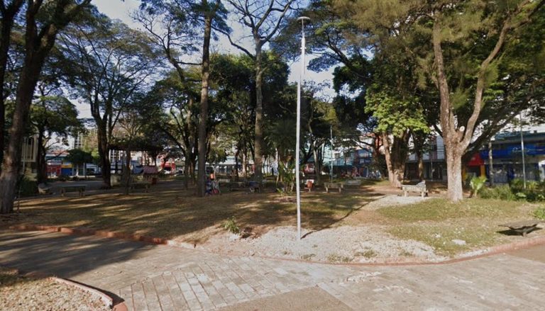 Praça Getúlio Vargas, em Guarulhos