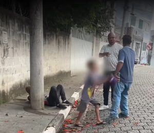 Notícias Geleia Protetor impede agressão a morador de rua