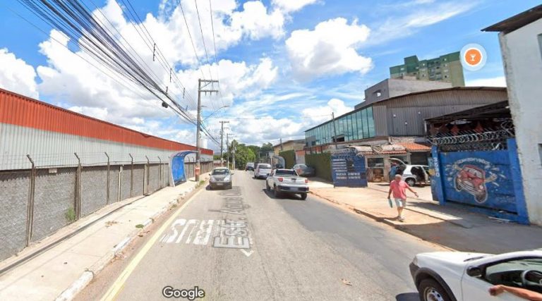 estrada da Água Chata