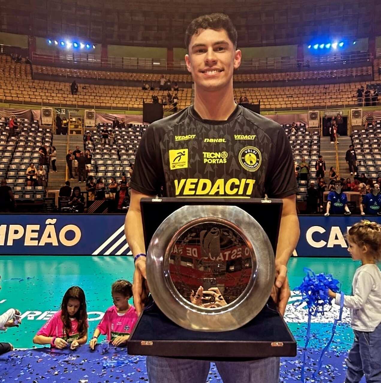 Léo Lukas, ponteiro do Vôlei Guarulhos