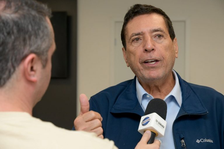 Martello concede entrevista à TV Câmara