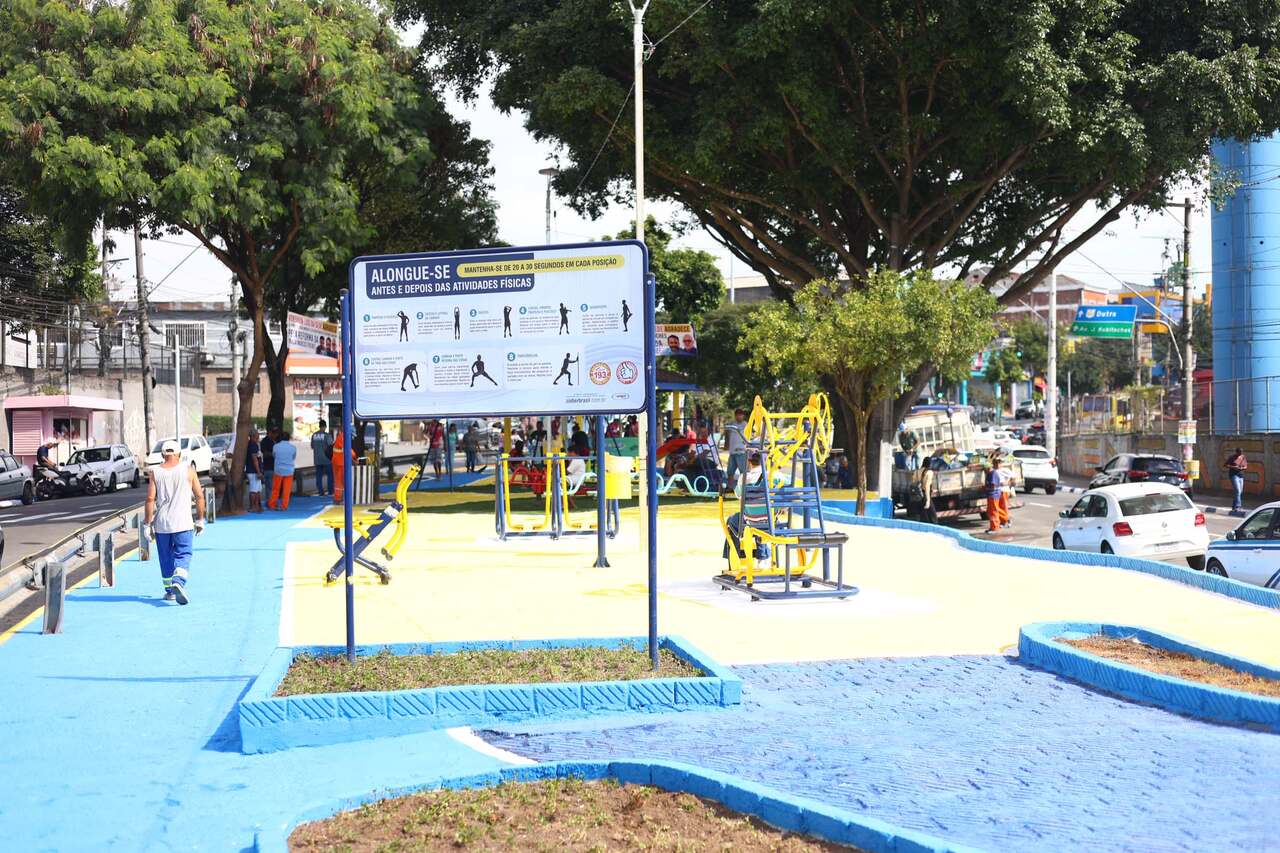 praça Ademar Nunes da Silva