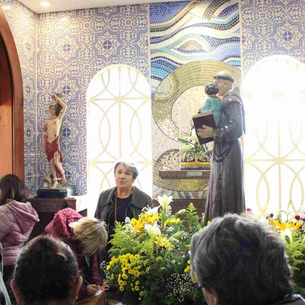 Paróquia Santo Antônio, na Vila Augusta, celebra padroeiro