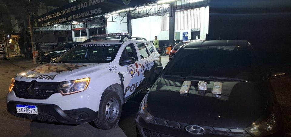 Homem é preso em veículo de aplicativo por tráfico de drogas