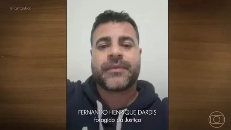 Falso médico que forjou sua morte se entrega à polícia