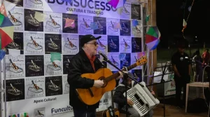 Banda tocando no Bonsucesso Cultura e tradicao