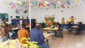Moradores de rua na unidade Cine Pop