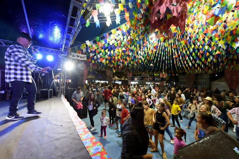 Arraiá Guarulhos 2025 Show com ciranças