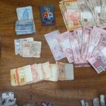 Material apreendido com a dupla de traficantes pela PM