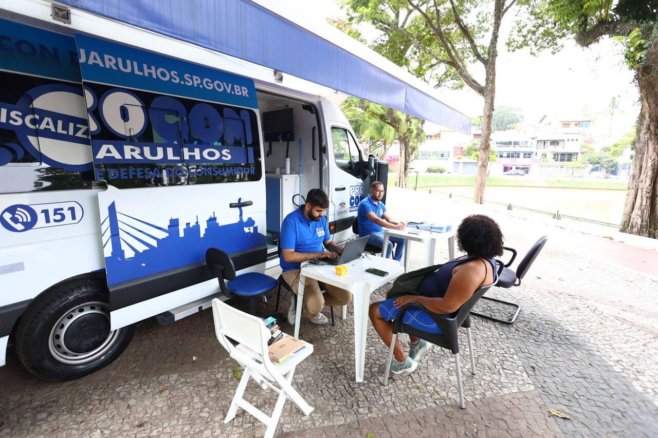 Van da Procon nos Bairros