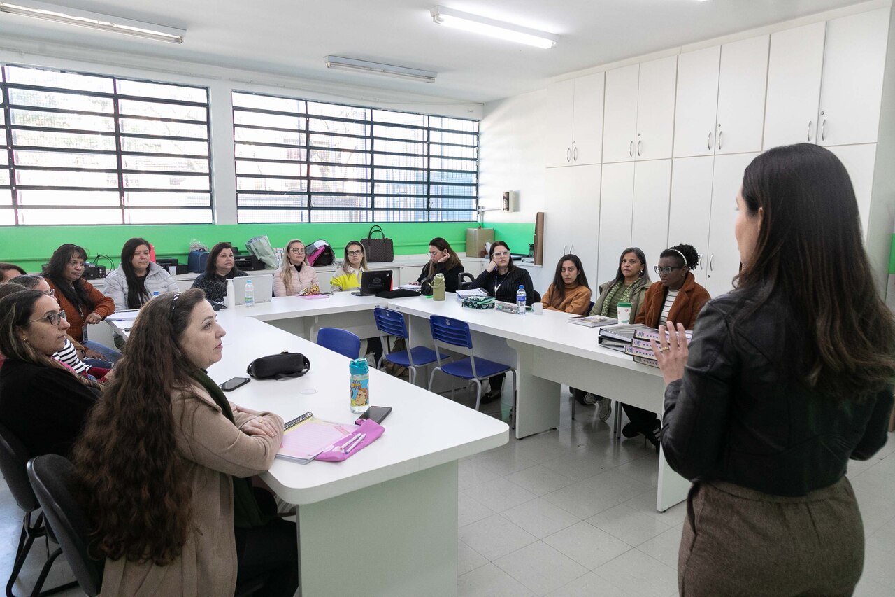 Gestores e professores preparam volta às aulas