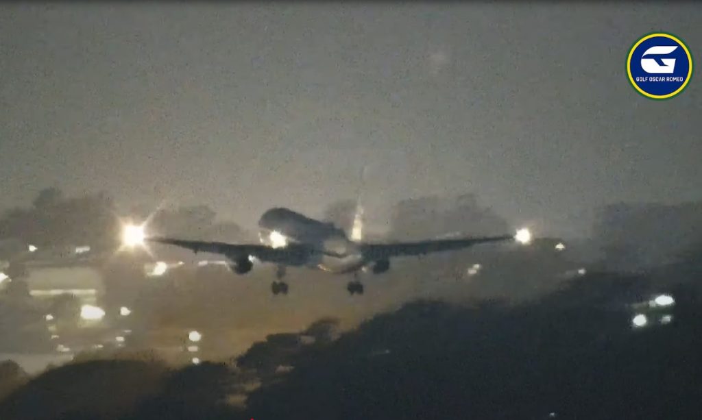 Avião dos EUA Boeing 757