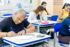 Escola com modelo flexível - estudantes