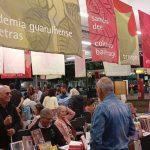 Tendas da Flip fest literária internacional de Guarulhos
