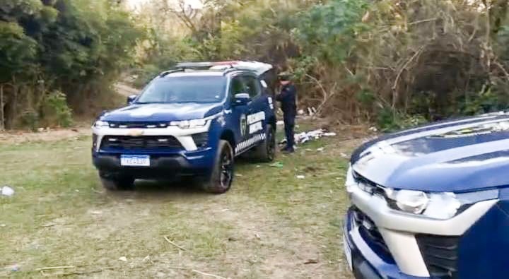GCM apreende adolescentes e drogas no Cocaia