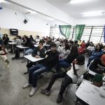 Alunos na escola