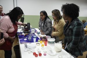 Oficinas de velas artesanais