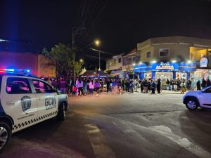 Perturbação de sossego e moto roubada - viaturas GCM_Easy-Resize.com