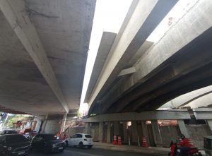 Obra da CCR RioSP em Guarulhos