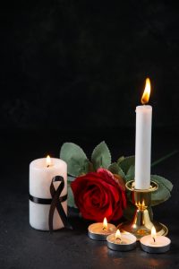 Comércio de flores e velas finados
