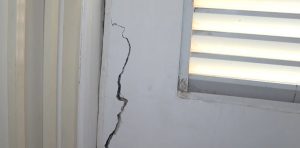 Risco-de-desabamento-de-condominio-rachaduras