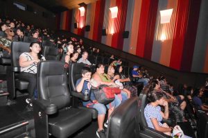 Sessão inclusiva cinema_Diego Frois (153)_Easy-Resize.com