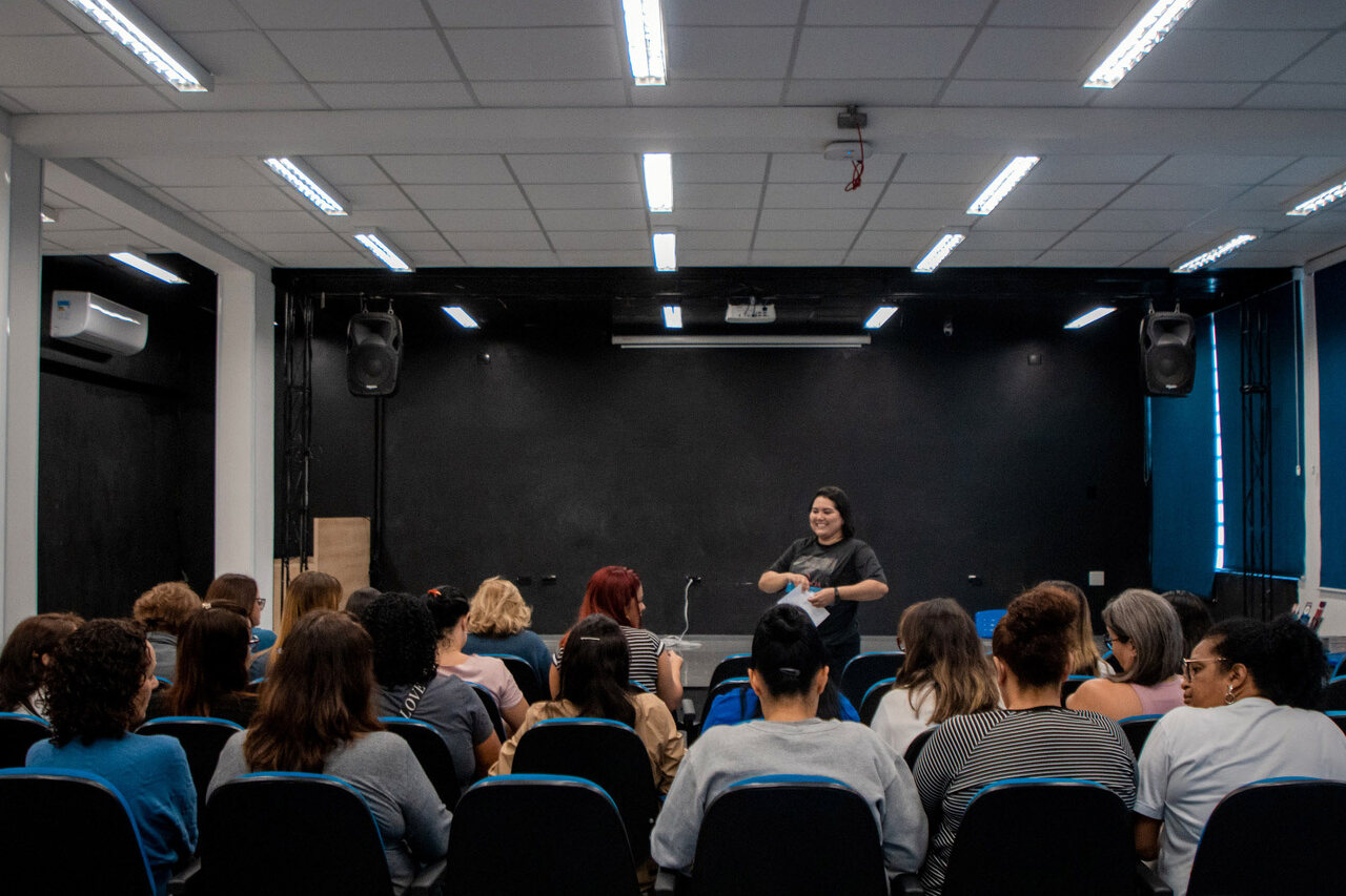 Violência Doméstica tema de encontro
