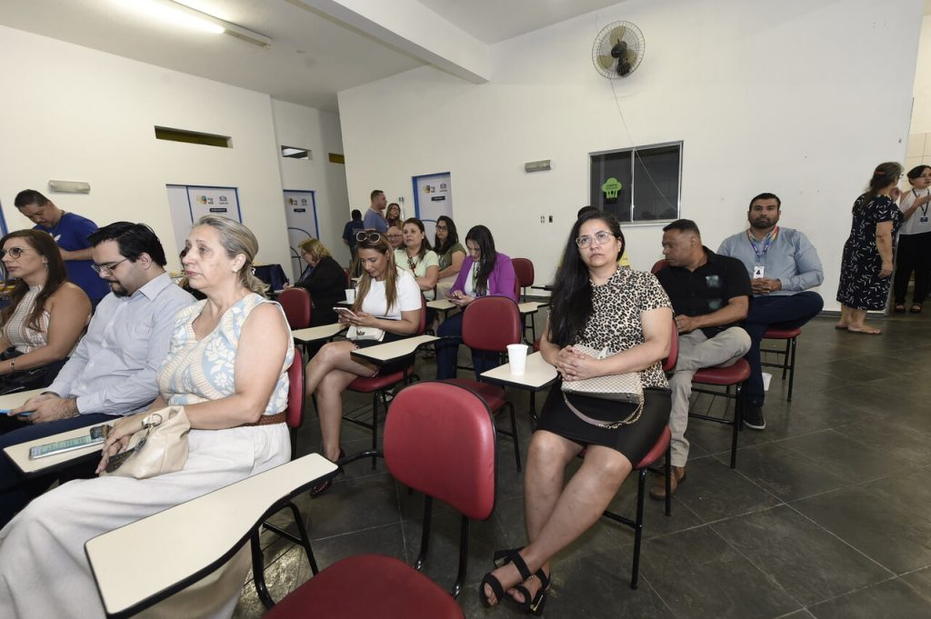 Entrega de Certificados aos Parceiros da Feira do Estudante Data