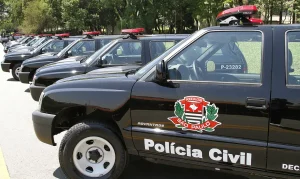 Viaturas da Polícia Civil